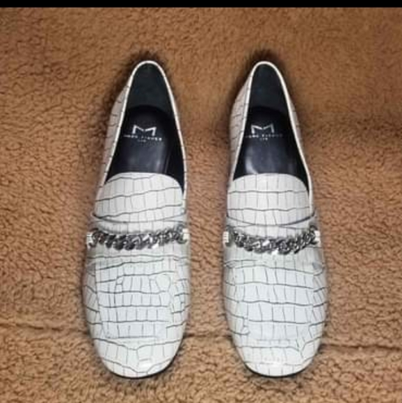 Marc Fisher LTD Hanne Croc Embossed Heel - Picture 1 of 5